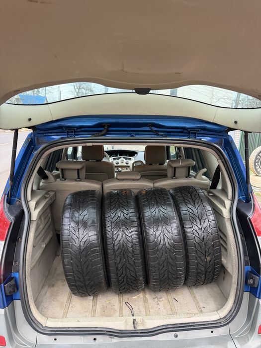 Renault Scenic 1.9 дизель механика 2007 год