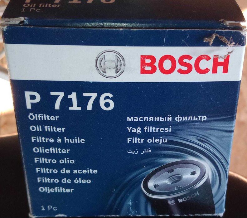 Масляний новий фільтр Bosch P7176