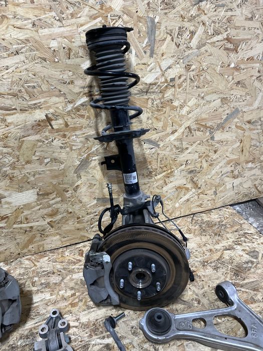 Передня ходова Nissan Rogue t33 21-25 ричаги,стойки,піввісь