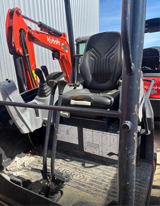 Mini giratoria  Kubota U 27