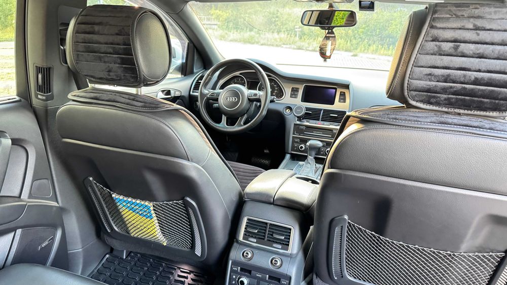 AUDI Q7 Prestige 2014