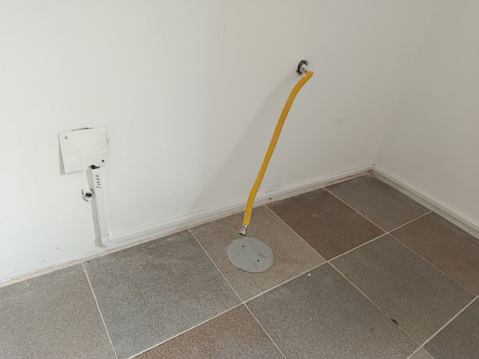 Eletricista Profissional | Reparações e Instalações no Porto