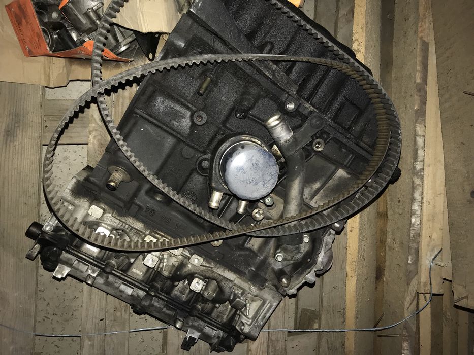 Головка блока на Рено эспайс 1.9