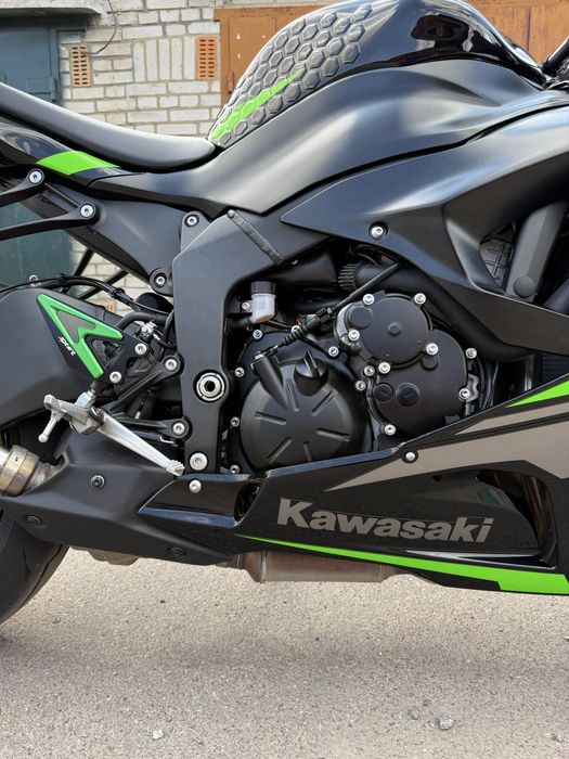 Kawasaki ZX6R 2025