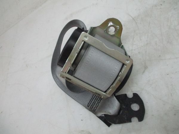 Cinto trás direito OPEL Corsa D