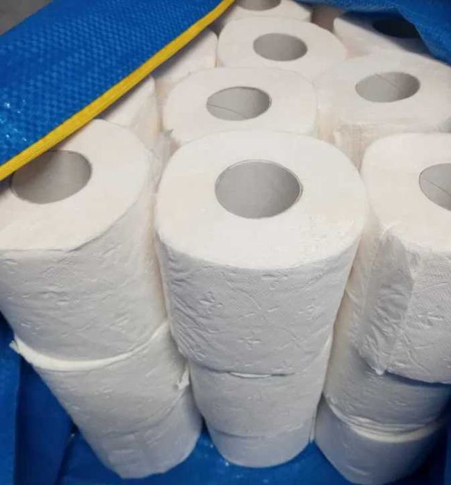 Papier toaletowy 12 sztuk biały trzy warstwowy