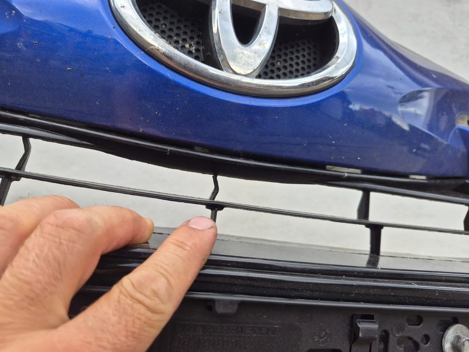 Zderzak Toyota Yaris III Lift 17-30 IDEALNY STAN