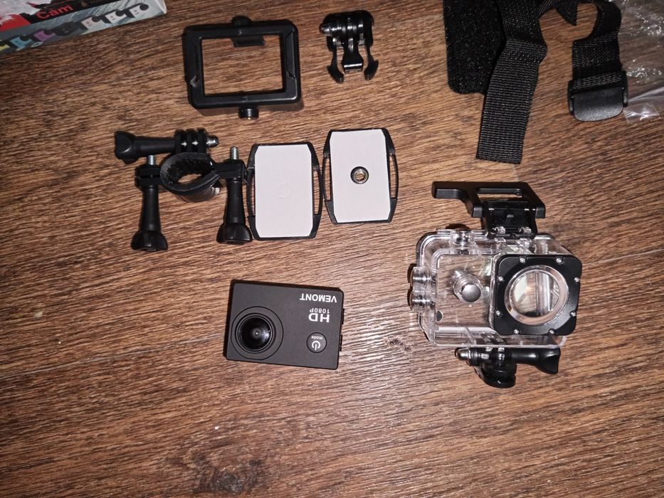 Мини экшен камера VEMONT для туризма, спорта,вело, мото