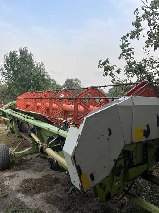 ПРОДАМ Жниварку зернову Claas-С660 (в комплекті з візком)
