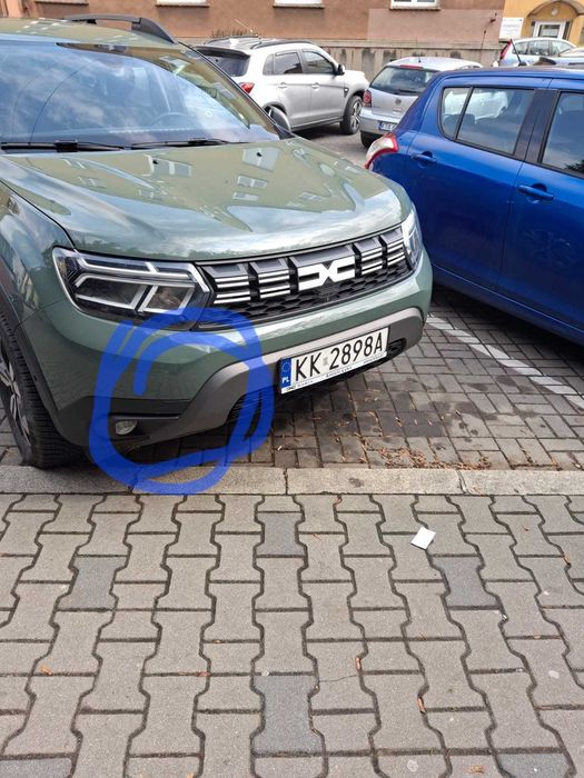Błotnik Dacia Duster 2 , rocznik 2023