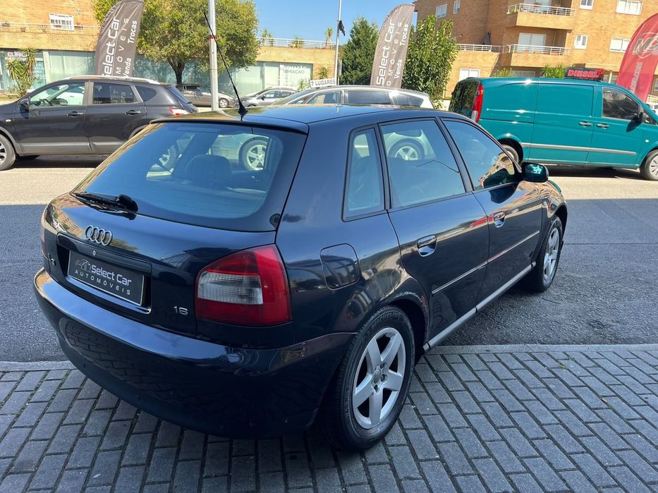 Audi A3 1.6 Sport 16 foto 5