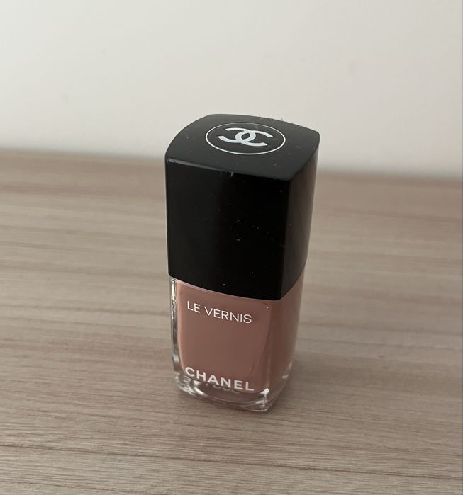Chanel 735 Daydream lakier do paznokci Le Vernis