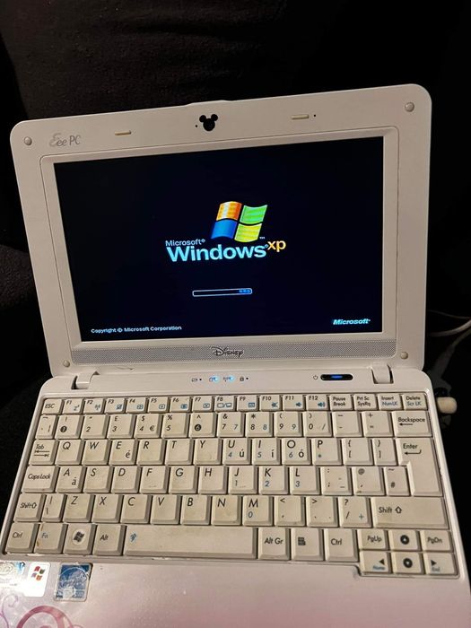 Netbook Asus Disney MK90H 8,9"