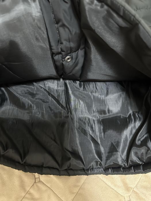 Жіноча чорна куртка 42/44