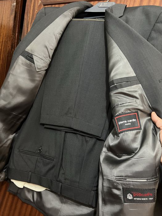 Fatos em lã como novos