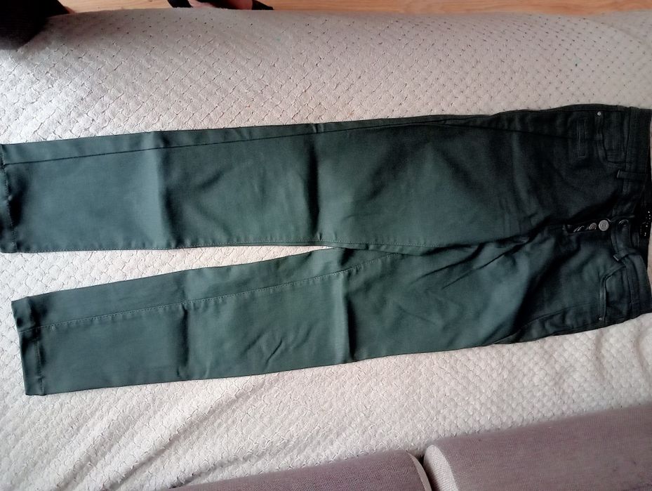 Spodnie matowe eko skóra