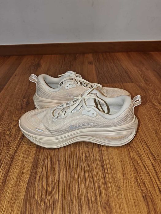 Nike Vomero Plus