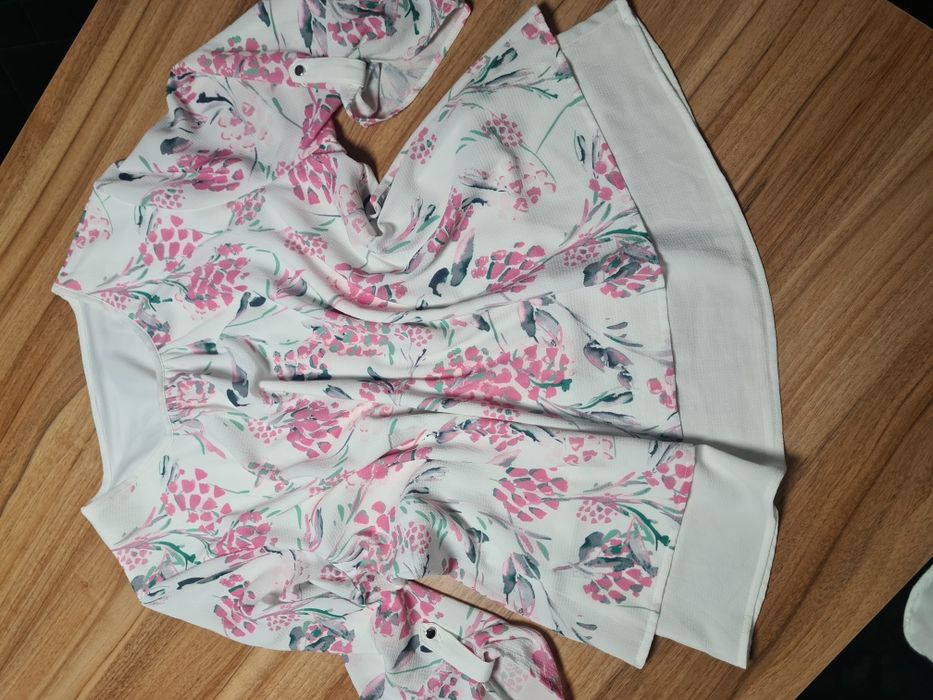 Śliczna bluzeczka roz. XXXl