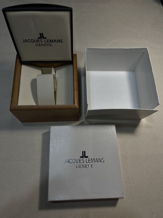 Коробка ( футляр) от часов  JACQUES LEMANS  ( GENEVE)  новая