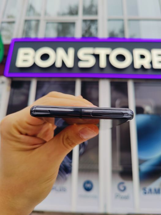 Магазин. Гарантія. Pixel 7 pro 256gb. Black