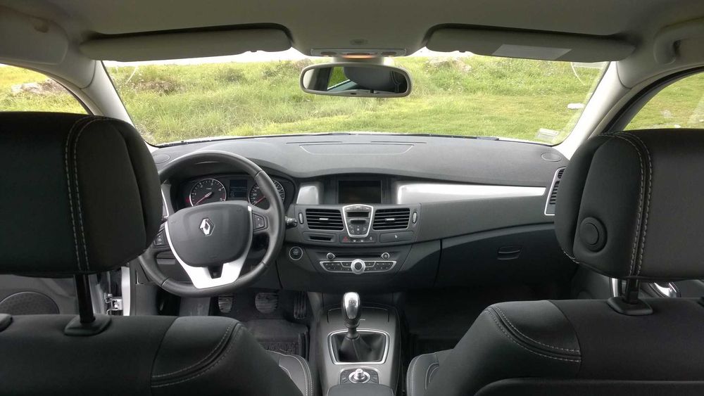 Renault Laguna Black Edition