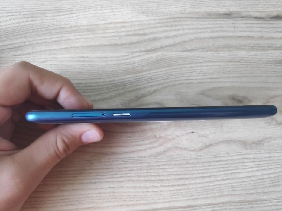 Alcatel 1s 2020 z etui