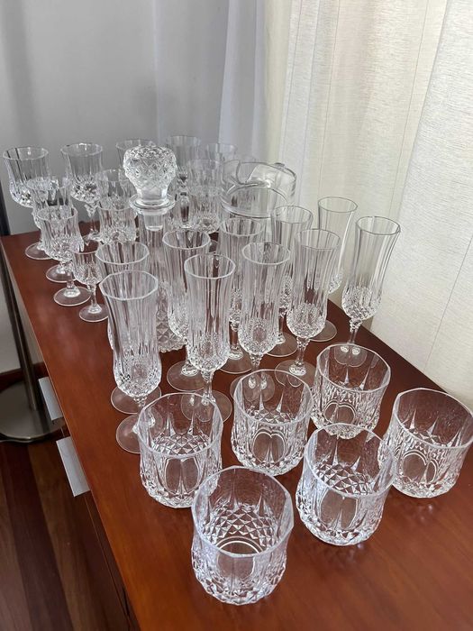 Serviço de Bar Completo em Cristal Trabalhado (38 Peças)