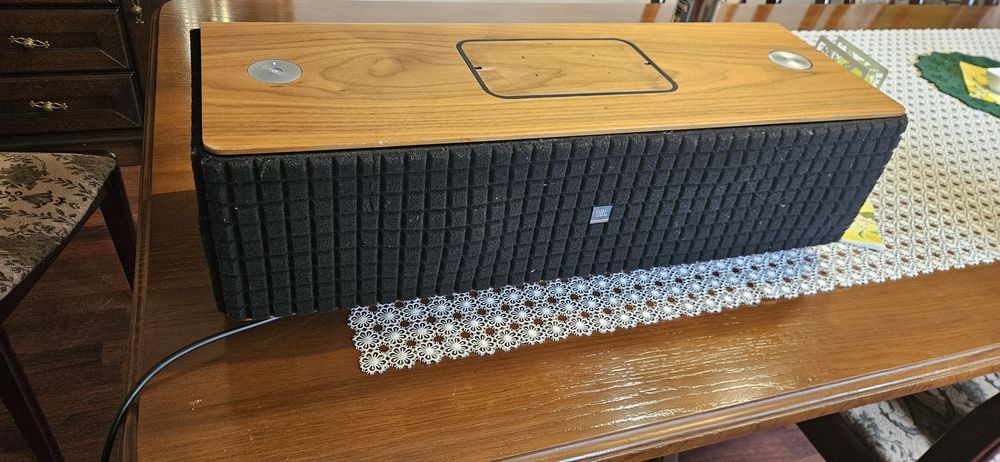 Jbl authentics L16
jbl authentics l8
jbl authentics
jbl l16