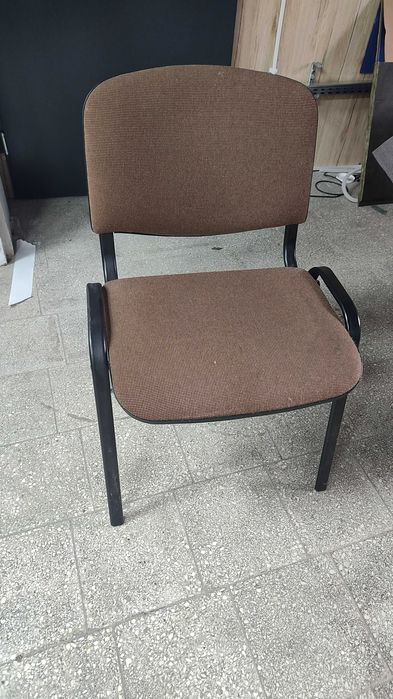 Krzesło biurowe w dobrym stanie