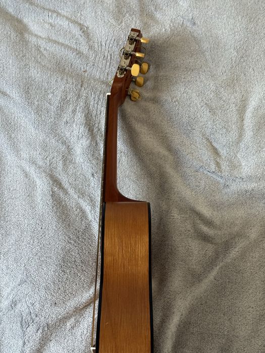 Гитара/гиталеле Yamaha GL1