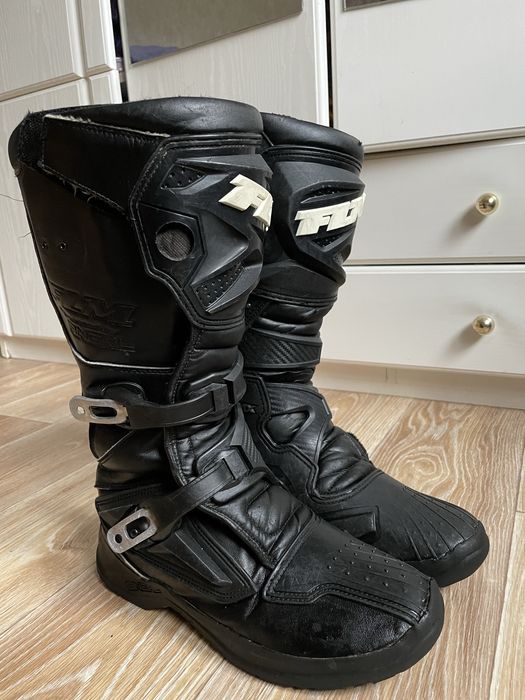 Oneal. Класні ендуро мотоботи в хорошому стані! 42 розмір