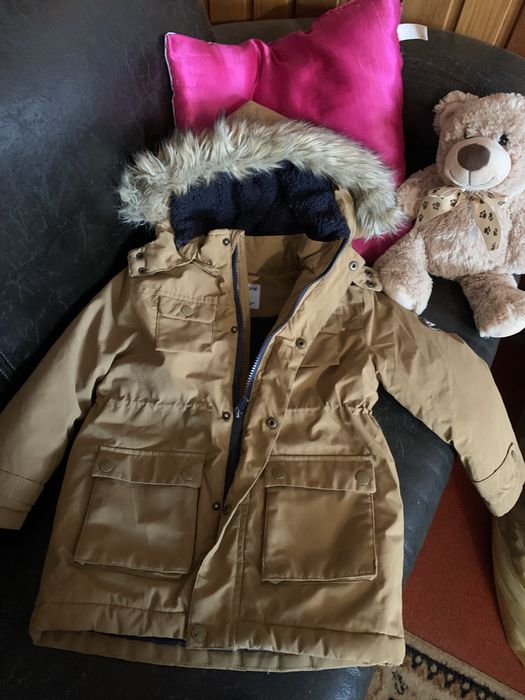 Kurtka zimowa z kapturem