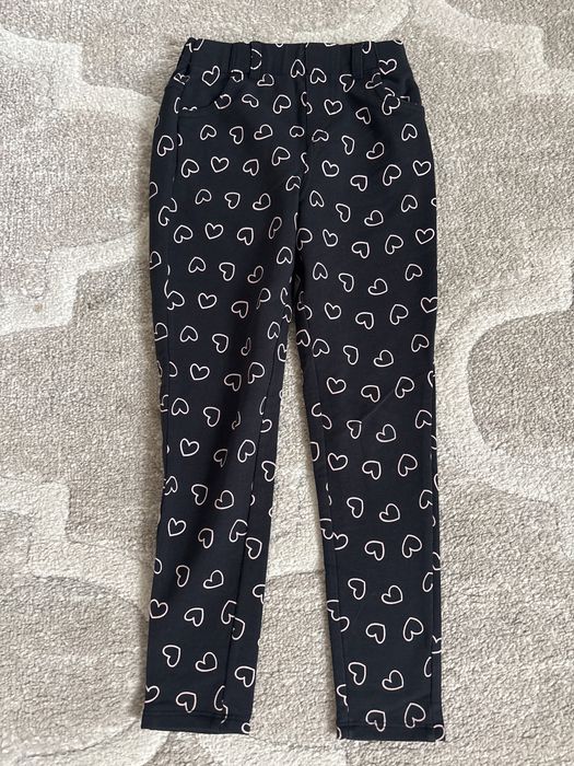 Spodnie leggins dla dziewczynki roz. 122