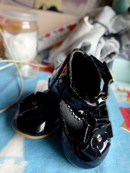 Сандалии для малышки