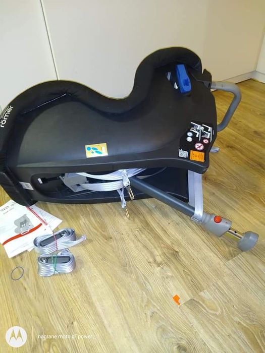 Fotelik RWF  BRITAX ROMER MAX-WAY 9 do jazdy tyłem-25 kg