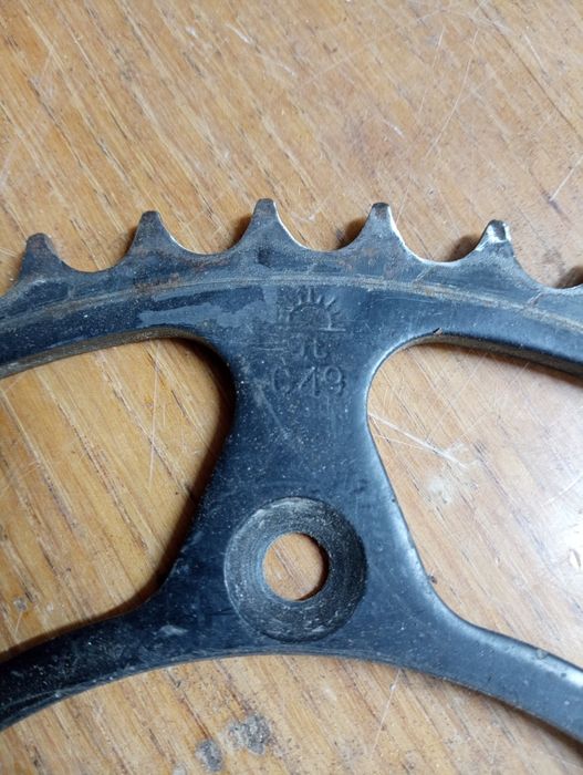 Зірочка до мото на  42, 45,49.