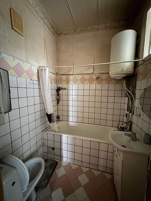 Продам 2к квартиру у центрі біля парка Шевченка вул.Сергія Єфремова