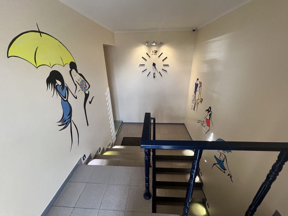 Место в комнате у метро Киев/ Дешевое жилье посуточно