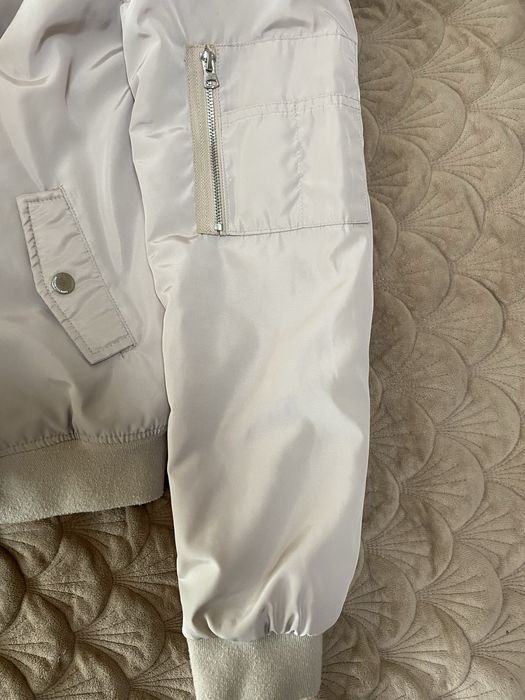 Куртка -бомбер жіноча