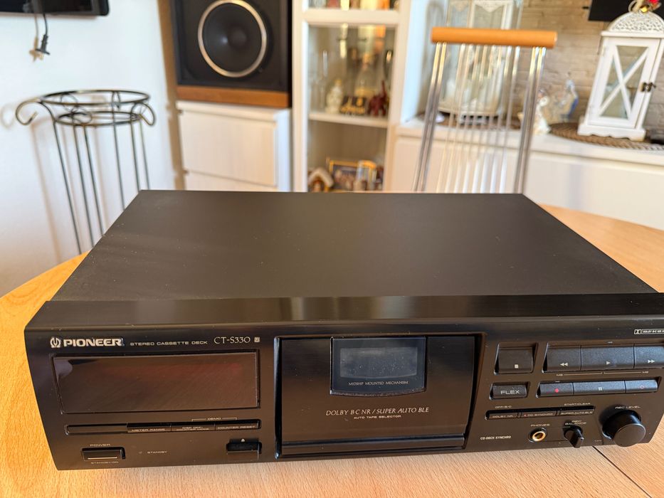 Pionieer CT-S330 Magnetofon