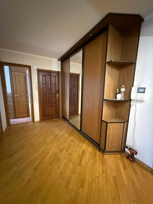 оренда 3 кімнатної квартири в районі центрального ринку