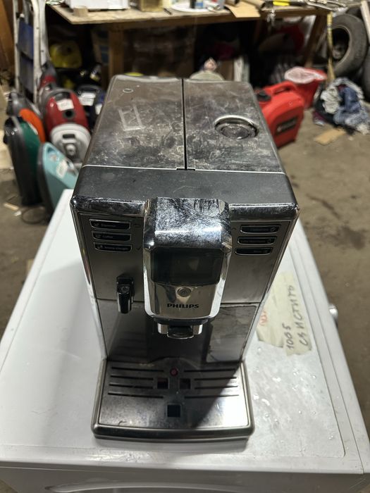 Кавоварка Саеко Saeco Philips Latte Go EP5335 Неробоча