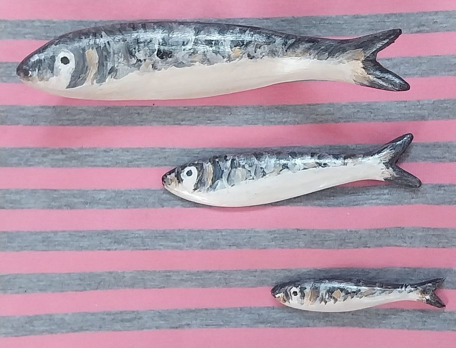Sardinhas de cerâmica