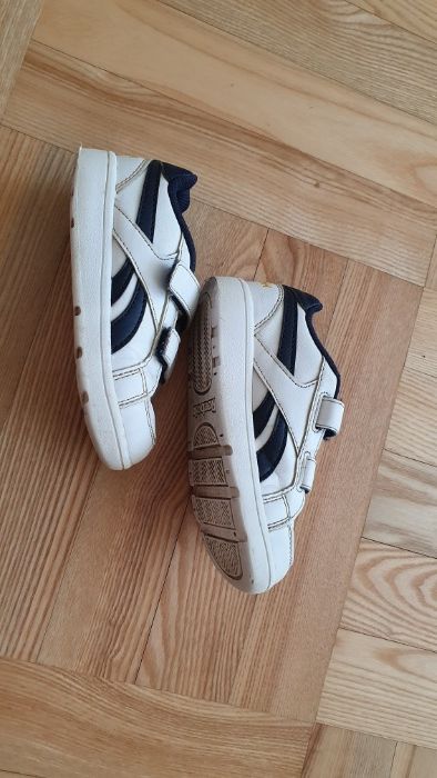Buty Reebok dla chłopca, rozm. 25,5, skórzane