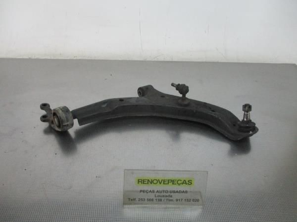 Braço de suspensão frente direito NISSAN Almera II Sedan (N16)