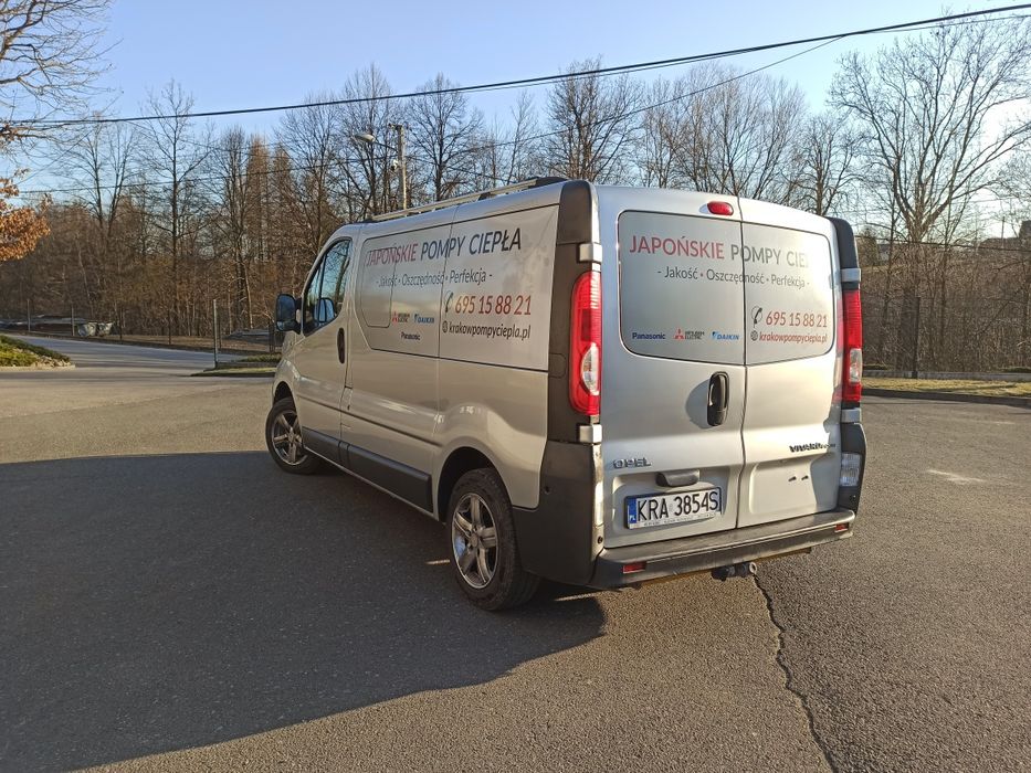 Vivaro 2010 9 miejsc