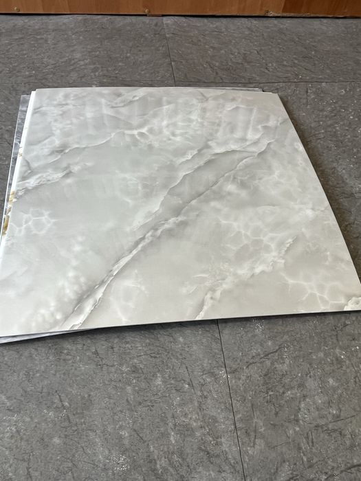 Самоклеючі панелі, Рейка декоративна