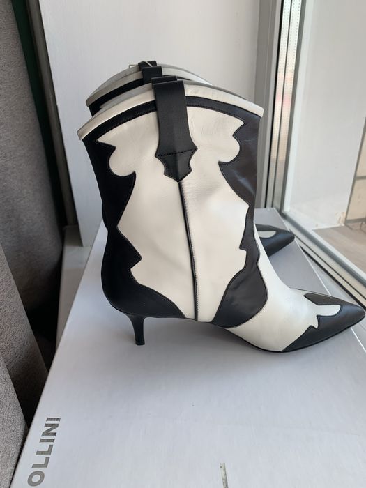Чоботи-козаки, біла шкіра, Pollini, 38 розмір