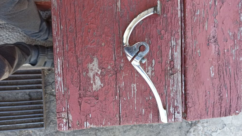 Продам ніжку перемикання передач Іж ( Юпітер, Планета)