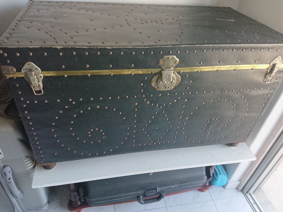 Mala antiga totalmente funcional